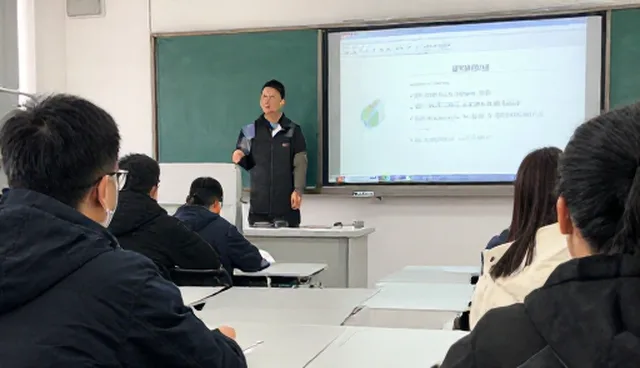 课程研发中培训方法的选择依据与适用条件